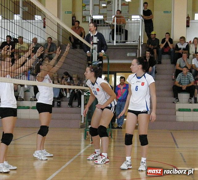 Zdjęcie w galerii na portalu naszraciborz.pl: Drużyna UKS Krzanowice zadebiutowała w II lidze wiadomości z regionu