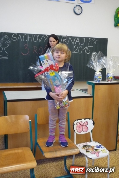 Zdjęcie w galerii na portalu naszraciborz.pl: Tworkowiki na turnieju szachowym w Piszczu wiadomości z regionu