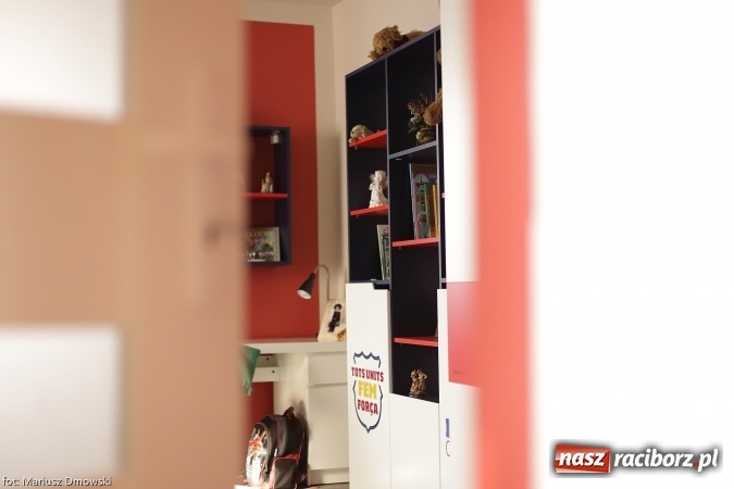 Zdjęcie w galerii na portalu naszraciborz.pl: Piękne Anioły opanowały Racibórz! Kolejne wyremontowane pokoje dla dzieci wiadomości z regionu
