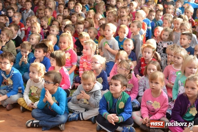 Zdjęcie w galerii na portalu naszraciborz.pl: Pięciolatki do szkół? Szkoła Podstawowa nr 18 uczy już najmłodszych… wiadomości z regionu