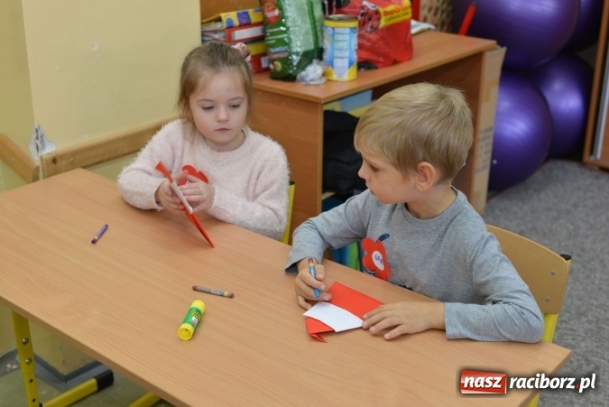 Zdjęcie w galerii na portalu naszraciborz.pl: Pięciolatki do szkół? Szkoła Podstawowa nr 18 uczy już najmłodszych… wiadomości z regionu