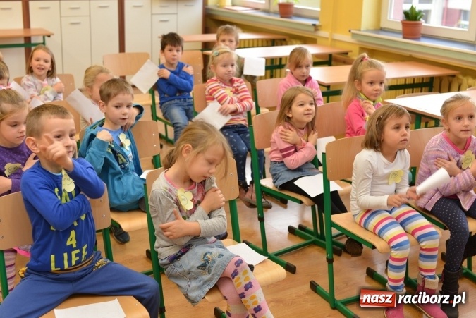 Zdjęcie w galerii na portalu naszraciborz.pl: Pięciolatki do szkół? Szkoła Podstawowa nr 18 uczy już najmłodszych… wiadomości z regionu