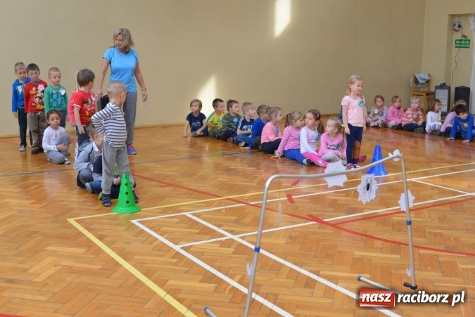 Zdjęcie w galerii na portalu naszraciborz.pl: Pięciolatki do szkół? Szkoła Podstawowa nr 18 uczy już najmłodszych… wiadomości z regionu