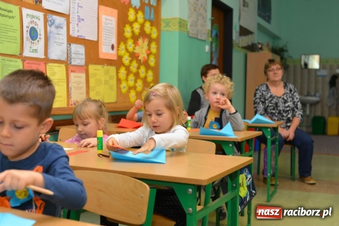Zdjęcie w galerii na portalu naszraciborz.pl: Pięciolatki do szkół? Szkoła Podstawowa nr 18 uczy już najmłodszych… wiadomości z regionu