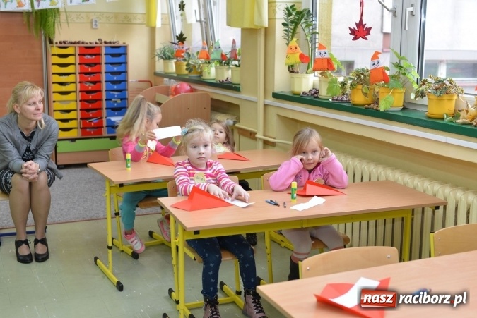 Zdjęcie w galerii na portalu naszraciborz.pl: Pięciolatki do szkół? Szkoła Podstawowa nr 18 uczy już najmłodszych… wiadomości z regionu