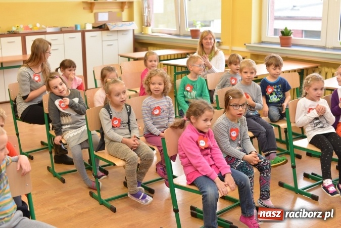 Zdjęcie w galerii na portalu naszraciborz.pl: Pięciolatki do szkół? Szkoła Podstawowa nr 18 uczy już najmłodszych… wiadomości z regionu