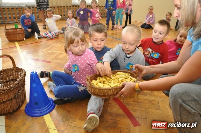 Zdjęcie w galerii na portalu naszraciborz.pl: Pięciolatki do szkół? Szkoła Podstawowa nr 18 uczy już najmłodszych… wiadomości z regionu