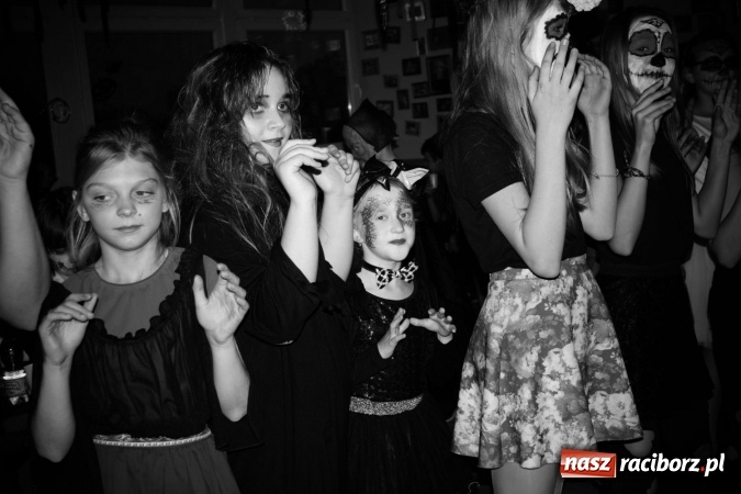 Zdjęcie w galerii na portalu naszraciborz.pl: Klub Strefa i Szkoła Podstawowa nr 4 wspólnie dla młodzieży  wiadomości z regionu