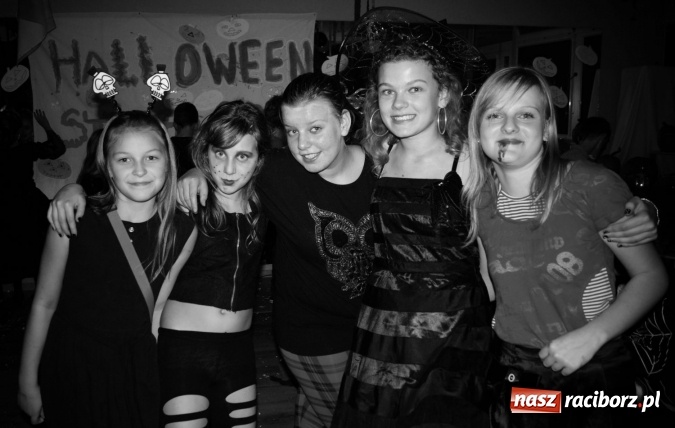 Zdjęcie w galerii na portalu naszraciborz.pl: Klub Strefa i Szkoła Podstawowa nr 4 wspólnie dla młodzieży  wiadomości z regionu