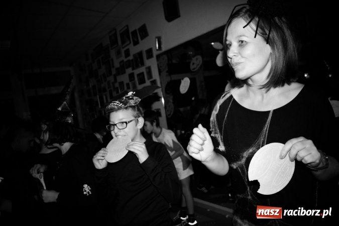 Zdjęcie w galerii na portalu naszraciborz.pl: Klub Strefa i Szkoła Podstawowa nr 4 wspólnie dla młodzieży  wiadomości z regionu