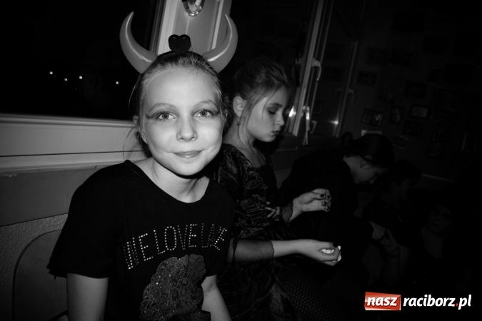 Zdjęcie w galerii na portalu naszraciborz.pl: Klub Strefa i Szkoła Podstawowa nr 4 wspólnie dla młodzieży  wiadomości z regionu