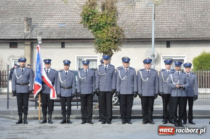 Zdjęcie w galerii na portalu naszraciborz.pl: Komisariat w Kuźni Raciborskiej jak spod igły wiadomości z regionu
