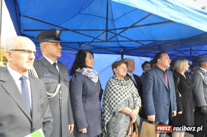 Zdjęcie w galerii na portalu naszraciborz.pl: Komisariat w Kuźni Raciborskiej jak spod igły wiadomości z regionu