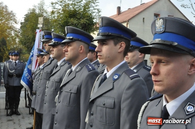 Zdjęcie w galerii na portalu naszraciborz.pl: Komisariat w Kuźni Raciborskiej jak spod igły wiadomości z regionu
