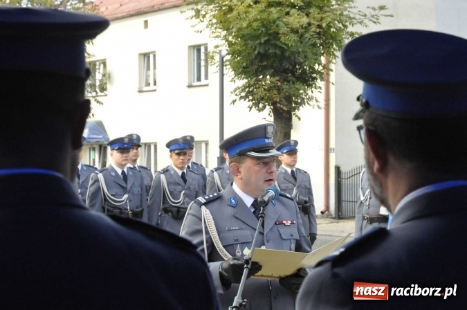 Zdjęcie w galerii na portalu naszraciborz.pl: Komisariat w Kuźni Raciborskiej jak spod igły wiadomości z regionu