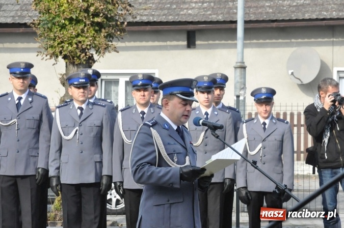 Zdjęcie w galerii na portalu naszraciborz.pl: Komisariat w Kuźni Raciborskiej jak spod igły wiadomości z regionu