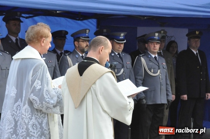 Zdjęcie w galerii na portalu naszraciborz.pl: Komisariat w Kuźni Raciborskiej jak spod igły wiadomości z regionu