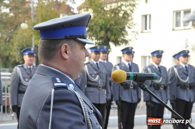 Zdjęcie w galerii na portalu naszraciborz.pl: Komisariat w Kuźni Raciborskiej jak spod igły wiadomości z regionu
