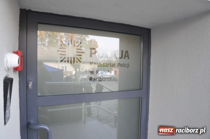 Zdjęcie w galerii na portalu naszraciborz.pl: Komisariat w Kuźni Raciborskiej jak spod igły wiadomości z regionu