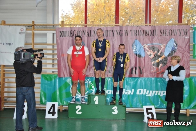 Zdjęcie w galerii na portalu naszraciborz.pl: Trójbój i dwubój siłowy w wykonaniu Huraganu Racibórz  wiadomości z regionu