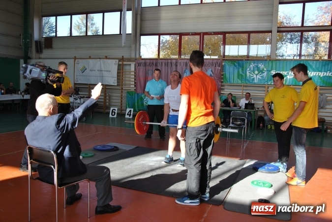 Zdjęcie w galerii na portalu naszraciborz.pl: Trójbój i dwubój siłowy w wykonaniu Huraganu Racibórz  wiadomości z regionu