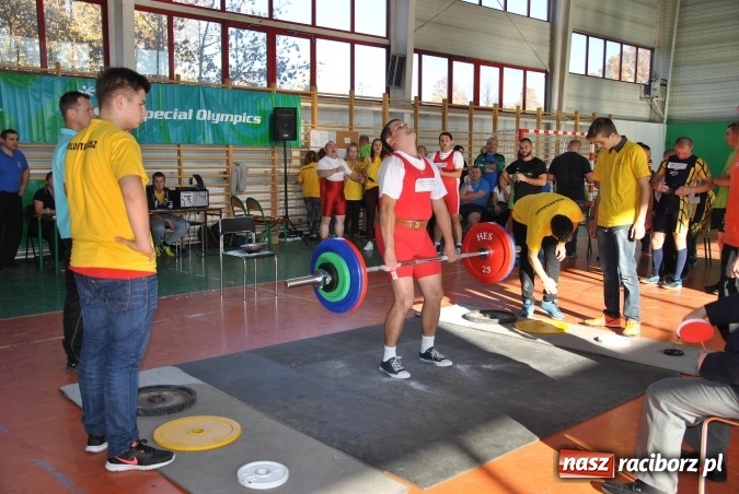 Zdjęcie w galerii na portalu naszraciborz.pl: Trójbój i dwubój siłowy w wykonaniu Huraganu Racibórz  wiadomości z regionu