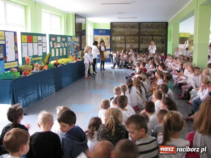 Zdjęcie w galerii na portalu naszraciborz.pl: IX Dni Profilaktyki w SP 15 wiadomości z regionu