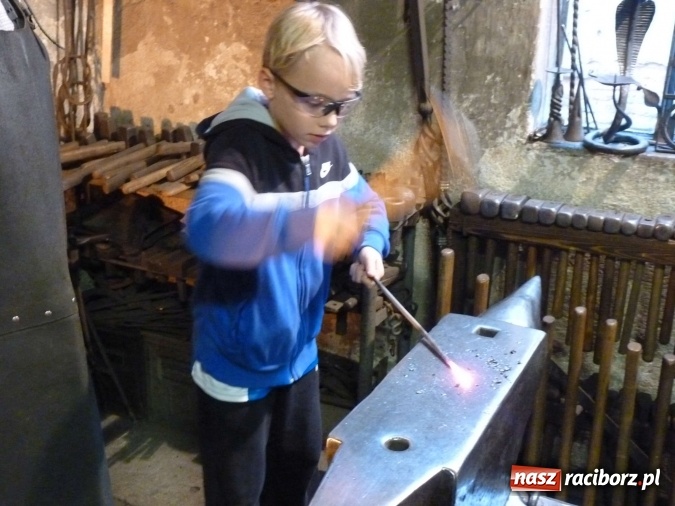 Zdjęcie w galerii na portalu naszraciborz.pl: Floorball Tiger-Magdeburg w Tworkowie  wiadomości z regionu