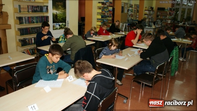 Zdjęcie w galerii na portalu naszraciborz.pl: Biblioteka kontratakuje! Gwiezdne Wojny w książnicy wiadomości z regionu