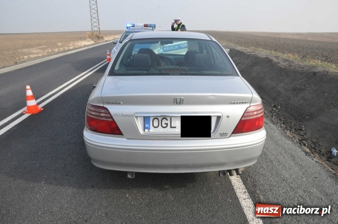 Zdjęcie w galerii na portalu naszraciborz.pl: Kraksa na drodze Racibórz-Pietrowice Wielkie wiadomości z regionu