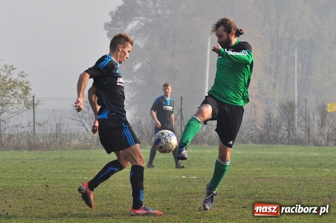 Zdjęcie w galerii na portalu naszraciborz.pl: Wicher niegroźny Płomieniowi. Jedenaste zwycięstwo drużyny z Kobyli wiadomości z regionu