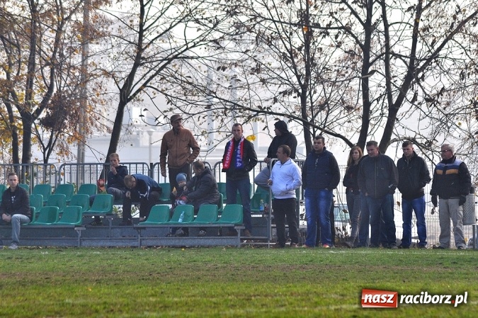 Zdjęcie w galerii na portalu naszraciborz.pl: Wicher niegroźny Płomieniowi. Jedenaste zwycięstwo drużyny z Kobyli wiadomości z regionu