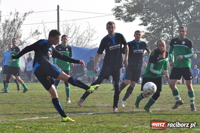 Zdjęcie w galerii na portalu naszraciborz.pl: Wicher niegroźny Płomieniowi. Jedenaste zwycięstwo drużyny z Kobyli wiadomości z regionu