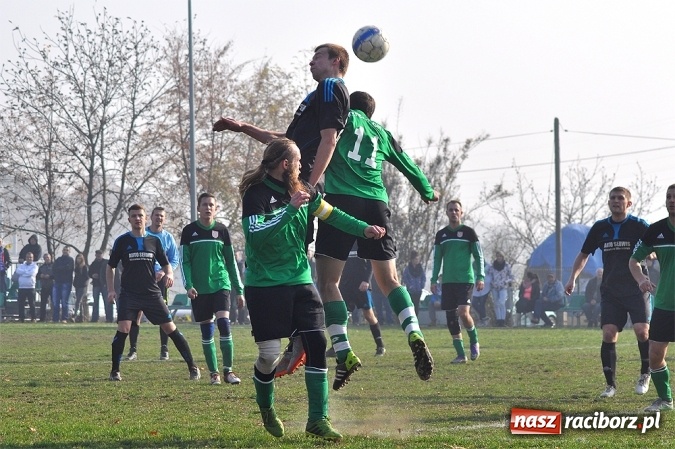 Zdjęcie w galerii na portalu naszraciborz.pl: Wicher niegroźny Płomieniowi. Jedenaste zwycięstwo drużyny z Kobyli wiadomości z regionu