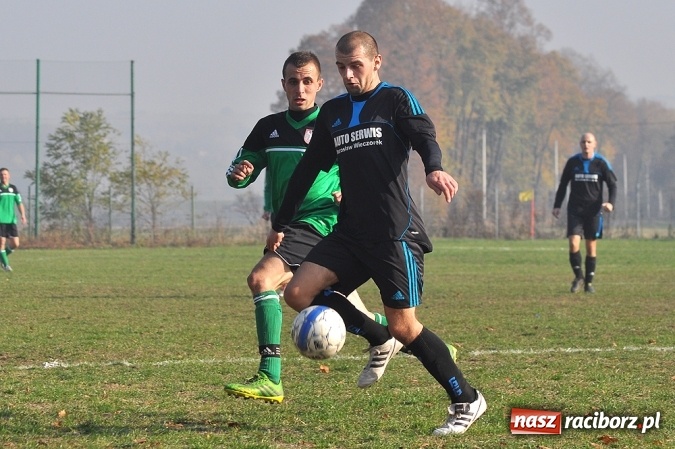 Zdjęcie w galerii na portalu naszraciborz.pl: Wicher niegroźny Płomieniowi. Jedenaste zwycięstwo drużyny z Kobyli wiadomości z regionu