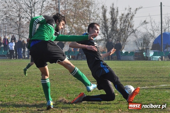 Zdjęcie w galerii na portalu naszraciborz.pl: Wicher niegroźny Płomieniowi. Jedenaste zwycięstwo drużyny z Kobyli wiadomości z regionu