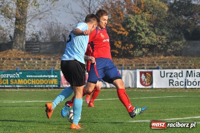 Zdjęcie w galerii na portalu naszraciborz.pl: Gol Kapinosa dał zwycięstwo Unii wiadomości z regionu