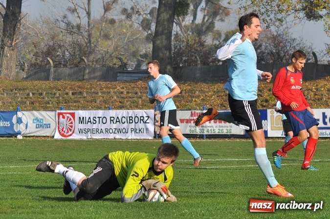 Zdjęcie w galerii na portalu naszraciborz.pl: Gol Kapinosa dał zwycięstwo Unii wiadomości z regionu