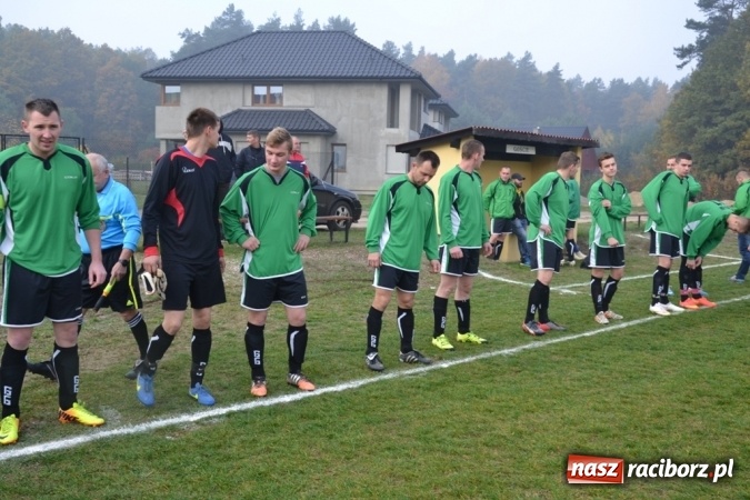 Zdjęcie w galerii na portalu naszraciborz.pl: Jankowice z trzema punktami, Bernard Faber z tysiącem spotkań na koncie!  wiadomości z regionu