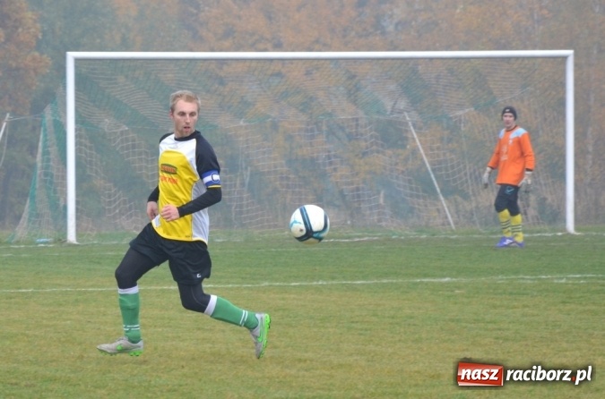 Zdjęcie w galerii na portalu naszraciborz.pl: Jankowice z trzema punktami, Bernard Faber z tysiącem spotkań na koncie!  wiadomości z regionu