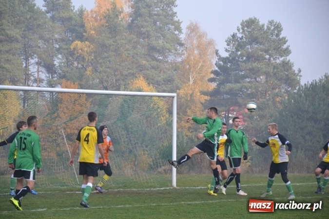 Zdjęcie w galerii na portalu naszraciborz.pl: Jankowice z trzema punktami, Bernard Faber z tysiącem spotkań na koncie!  wiadomości z regionu