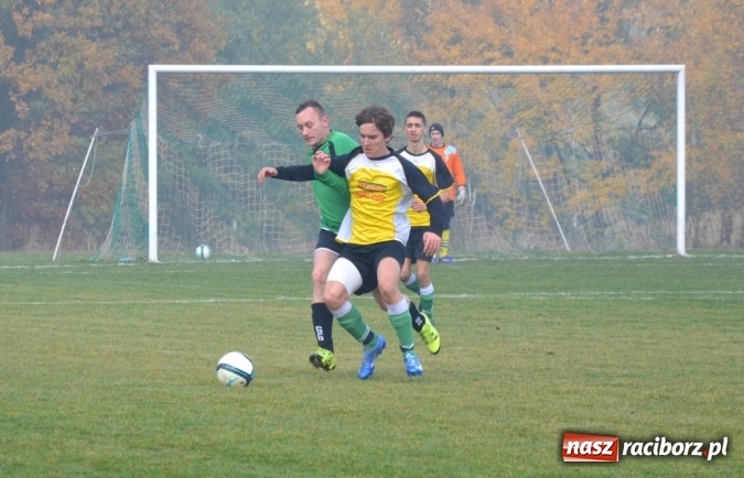 Zdjęcie w galerii na portalu naszraciborz.pl: Jankowice z trzema punktami, Bernard Faber z tysiącem spotkań na koncie!  wiadomości z regionu