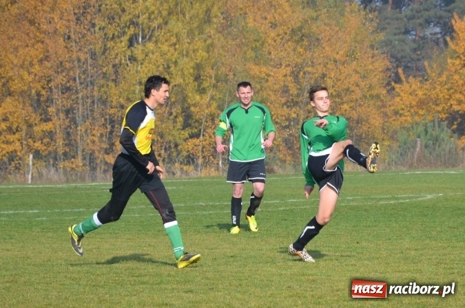 Zdjęcie w galerii na portalu naszraciborz.pl: Jankowice z trzema punktami, Bernard Faber z tysiącem spotkań na koncie!  wiadomości z regionu