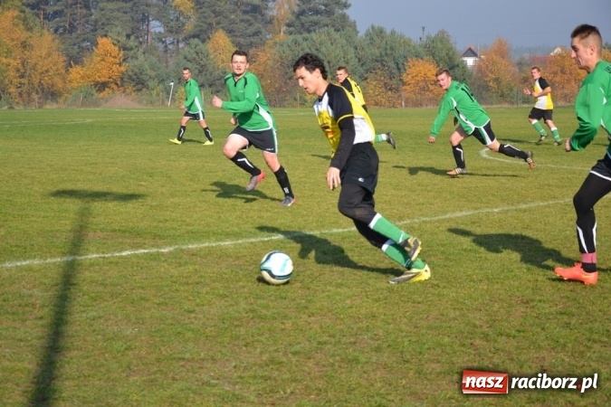 Zdjęcie w galerii na portalu naszraciborz.pl: Jankowice z trzema punktami, Bernard Faber z tysiącem spotkań na koncie!  wiadomości z regionu