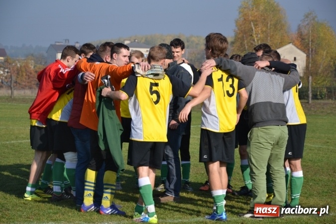 Zdjęcie w galerii na portalu naszraciborz.pl: Jankowice z trzema punktami, Bernard Faber z tysiącem spotkań na koncie!  wiadomości z regionu