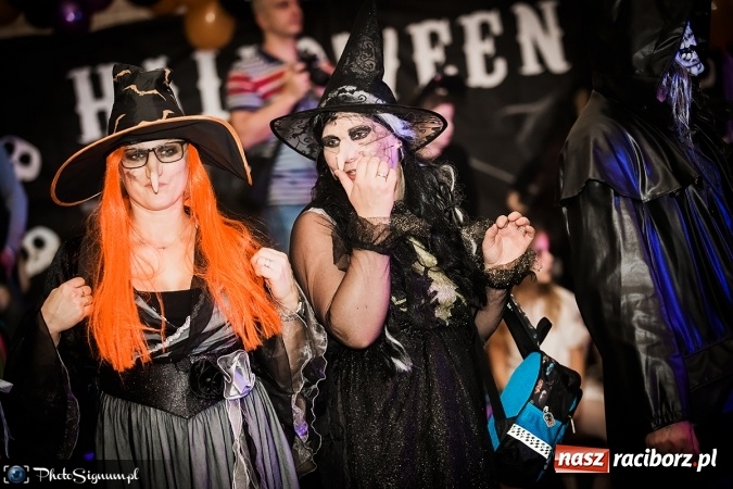 Zdjęcie w galerii na portalu naszraciborz.pl: Halloweenowy Bal Charytatywny z wielką pompą w SP 15 wiadomości z regionu