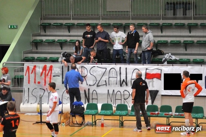 Zdjęcie w galerii na portalu naszraciborz.pl: Wydarzenia pozasportowe na meczu raciborskiego AZS  wiadomości z regionu