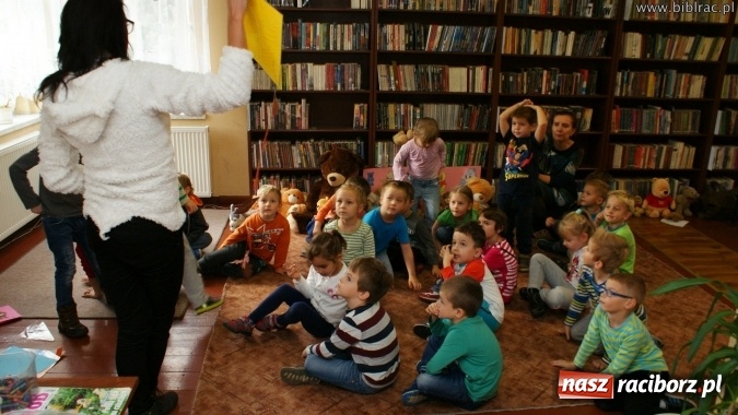 Zdjęcie w galerii na portalu naszraciborz.pl: Światowy Dzień Pluszowego Misia w bibliotece w Markowicach  wiadomości z regionu