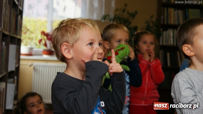 Zdjęcie w galerii na portalu naszraciborz.pl: Światowy Dzień Pluszowego Misia w bibliotece w Markowicach  wiadomości z regionu