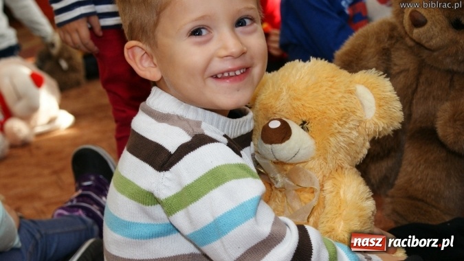 Zdjęcie w galerii na portalu naszraciborz.pl: Światowy Dzień Pluszowego Misia w bibliotece w Markowicach  wiadomości z regionu